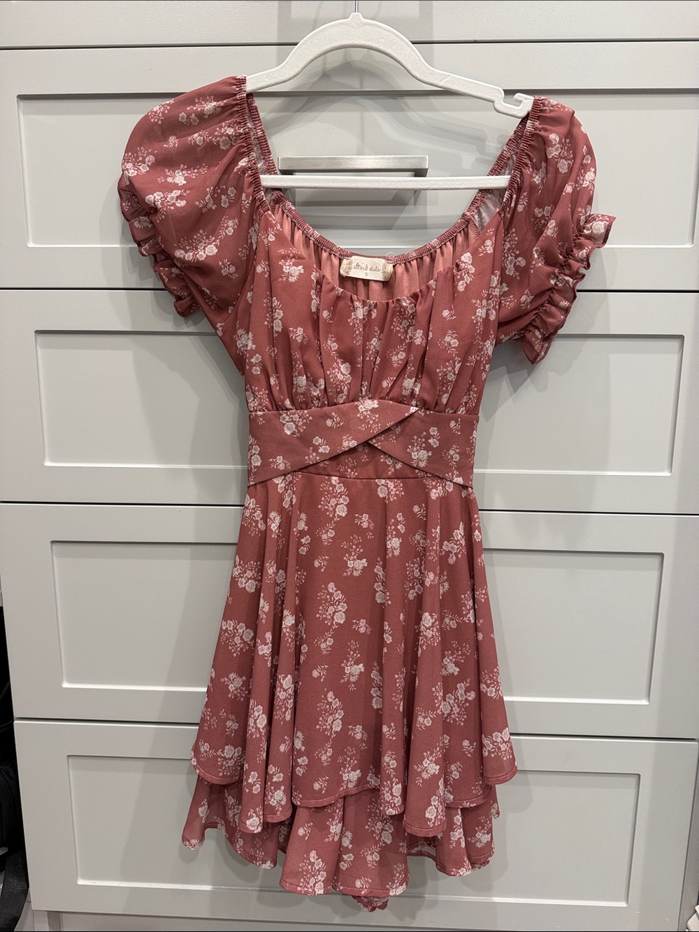 Floral Puff-Sleeve romper